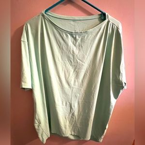 Back In Action short sleeve Nulu size 12